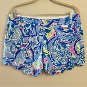 Lilly Pulitzer 5” Buttercup Scalloped Shorts